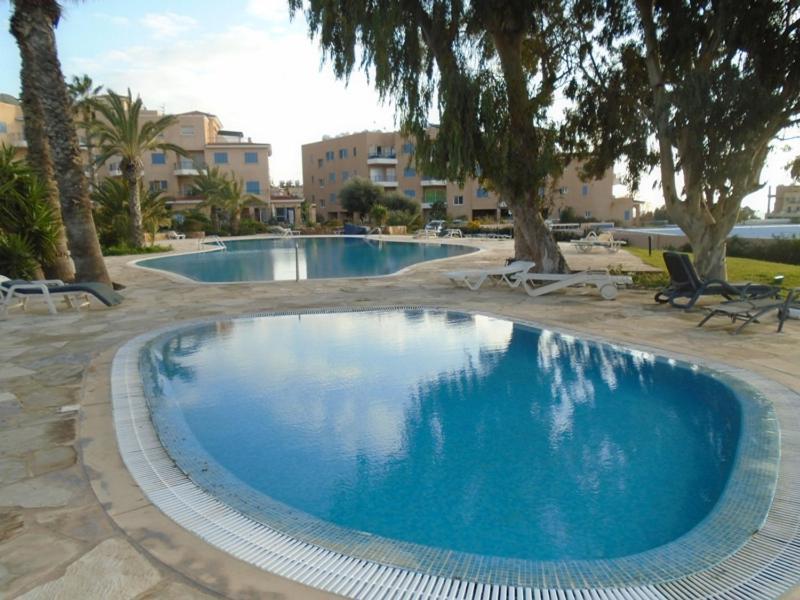 King'S Palace - Spacious 2 Bed, 2 Bath With Sea And Pool Views Paphos Exterior photo